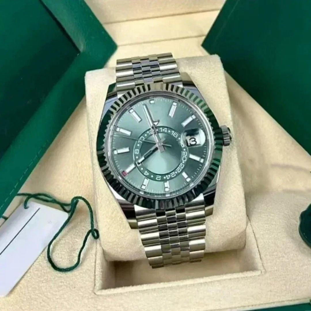 Green Dial Oyster-Style Bracelet